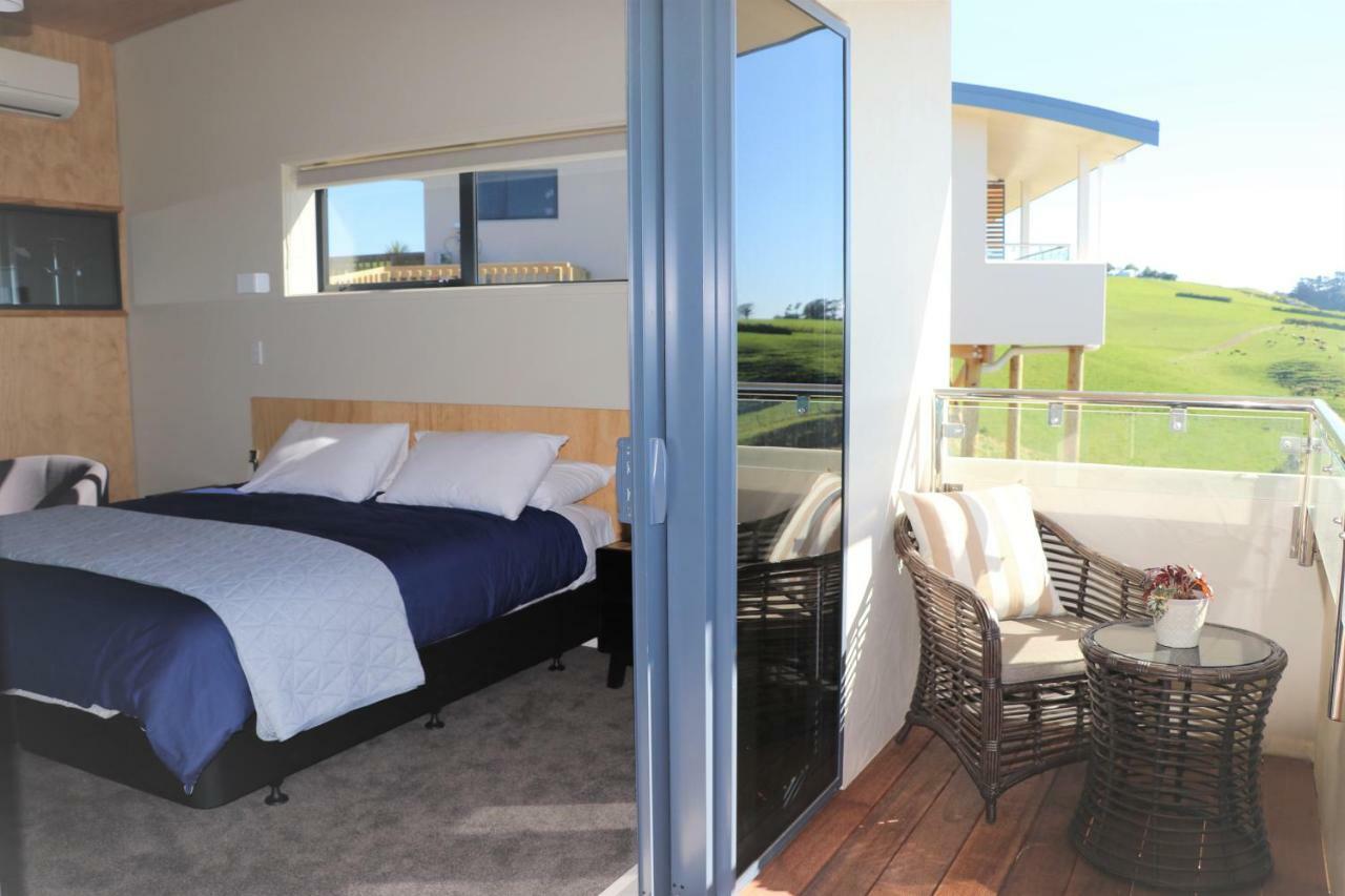 Appartamento Chalets At Okurukuru New Plymouth Esterno foto